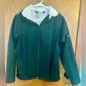 Woman’s fleece lined Columbia jacket